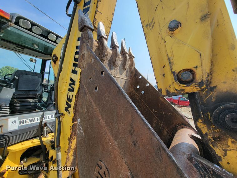 image for item KD9506 2006 New Holland B95  backhoe