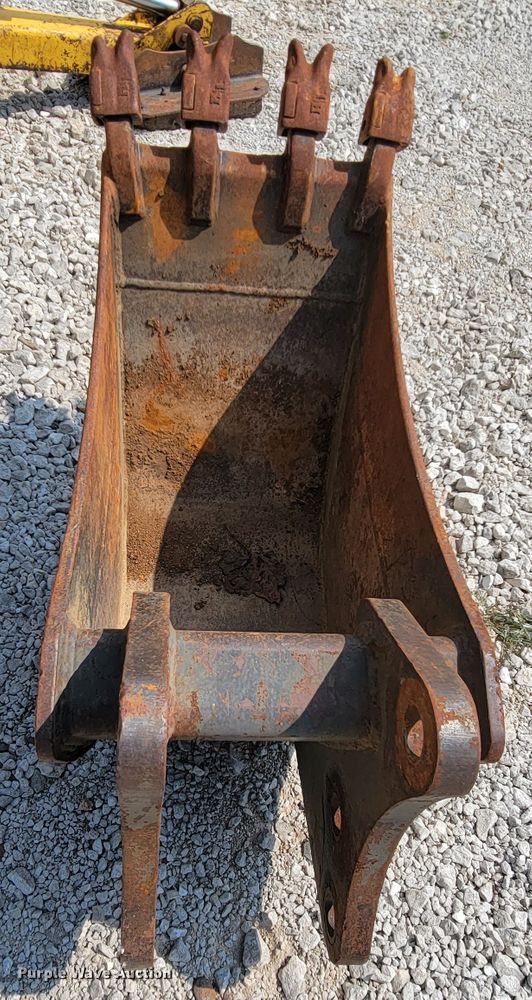 image for item KD9506 2006 New Holland B95  backhoe