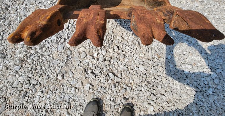 image for item KD9506 2006 New Holland B95  backhoe