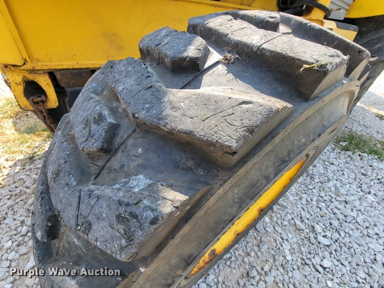 image for item KD9506 2006 New Holland B95  backhoe