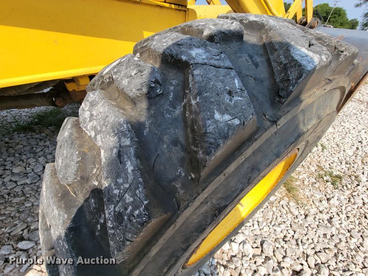 image for item KD9506 2006 New Holland B95  backhoe