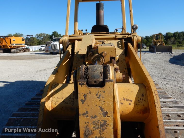 image for item KI9601 1988 Caterpillar 953  track loader