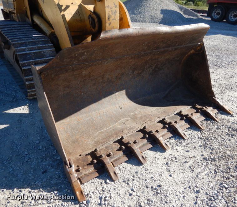 image for item KI9601 1988 Caterpillar 953  track loader