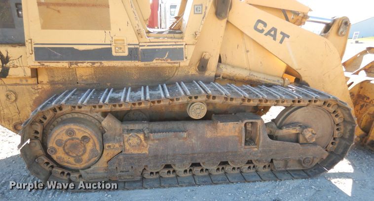image for item KI9601 1988 Caterpillar 953  track loader