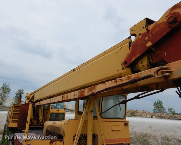 image for item KI9626 Grove  crane