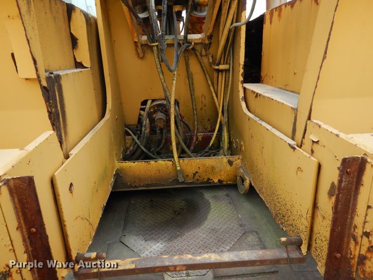 image for item KI9626 Grove  crane