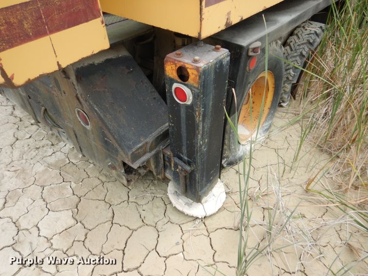 image for item KI9626 Grove  crane