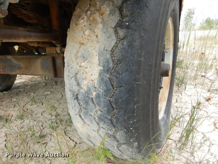 image for item KI9626 Grove  crane