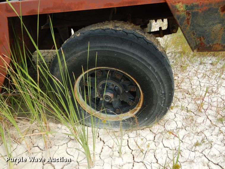 image for item KI9626 Grove  crane