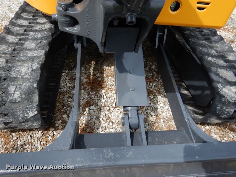 image for item KI9648 2015 John Deere 26G  mini excavator