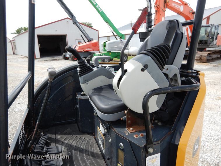 image for item KI9648 2015 John Deere 26G  mini excavator
