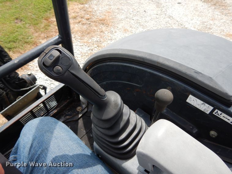 image for item KI9648 2015 John Deere 26G  mini excavator