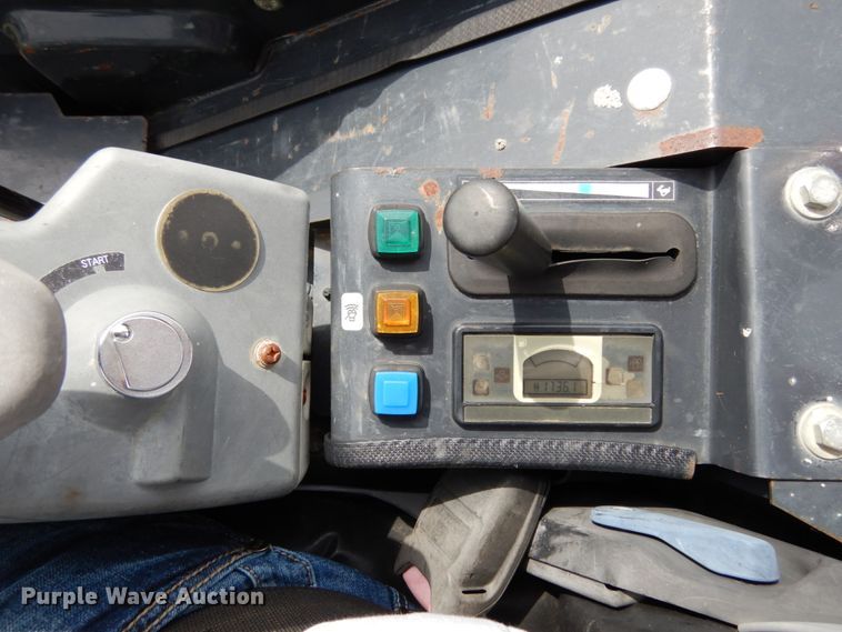 image for item KI9648 2015 John Deere 26G  mini excavator