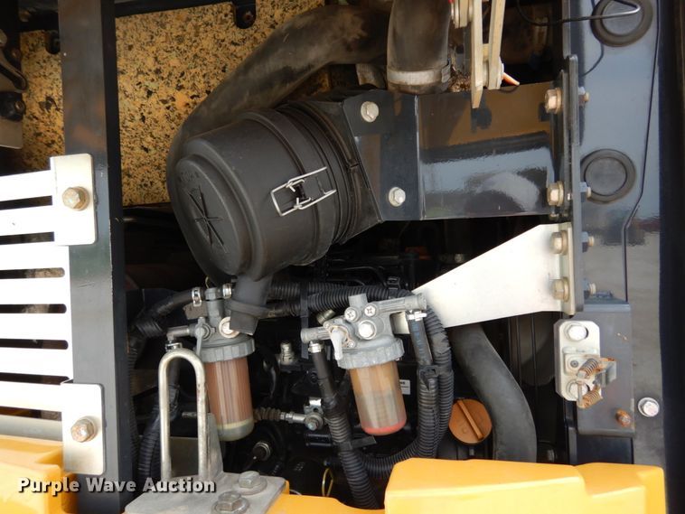 image for item KI9648 2015 John Deere 26G  mini excavator