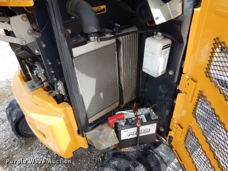 image for item KI9648 2015 John Deere 26G  mini excavator