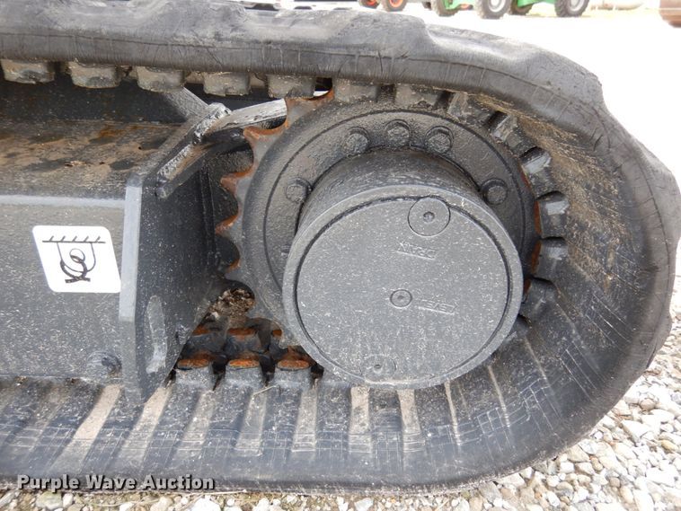 image for item KI9648 2015 John Deere 26G  mini excavator