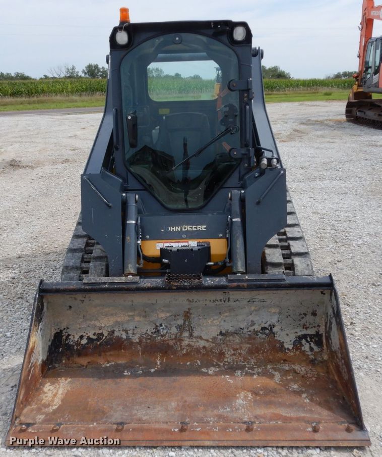 image for item KI9649 2019 John Deere 317G  tracked skid steer loader