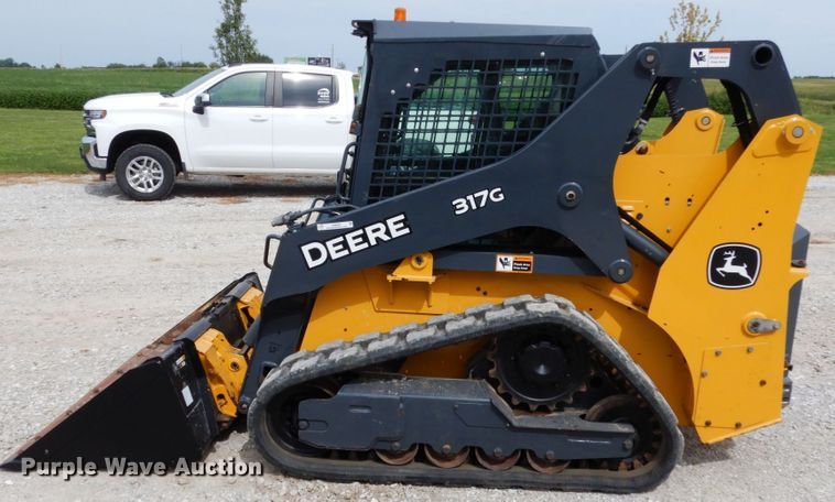 image for item KI9649 2019 John Deere 317G  tracked skid steer loader