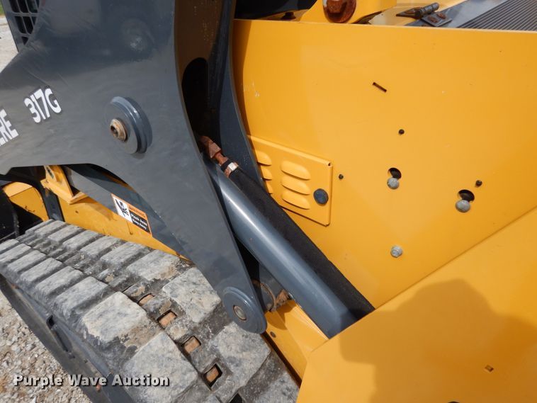 image for item KI9649 2019 John Deere 317G  tracked skid steer loader