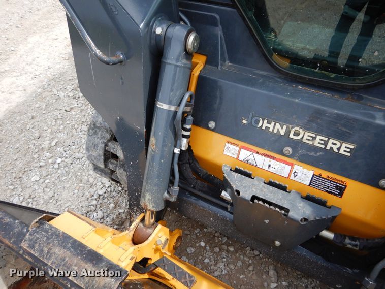 image for item KI9649 2019 John Deere 317G  tracked skid steer loader