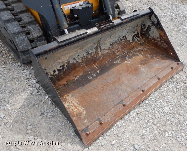 image for item KI9649 2019 John Deere 317G  tracked skid steer loader