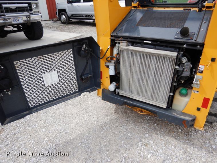 image for item KI9649 2019 John Deere 317G  tracked skid steer loader