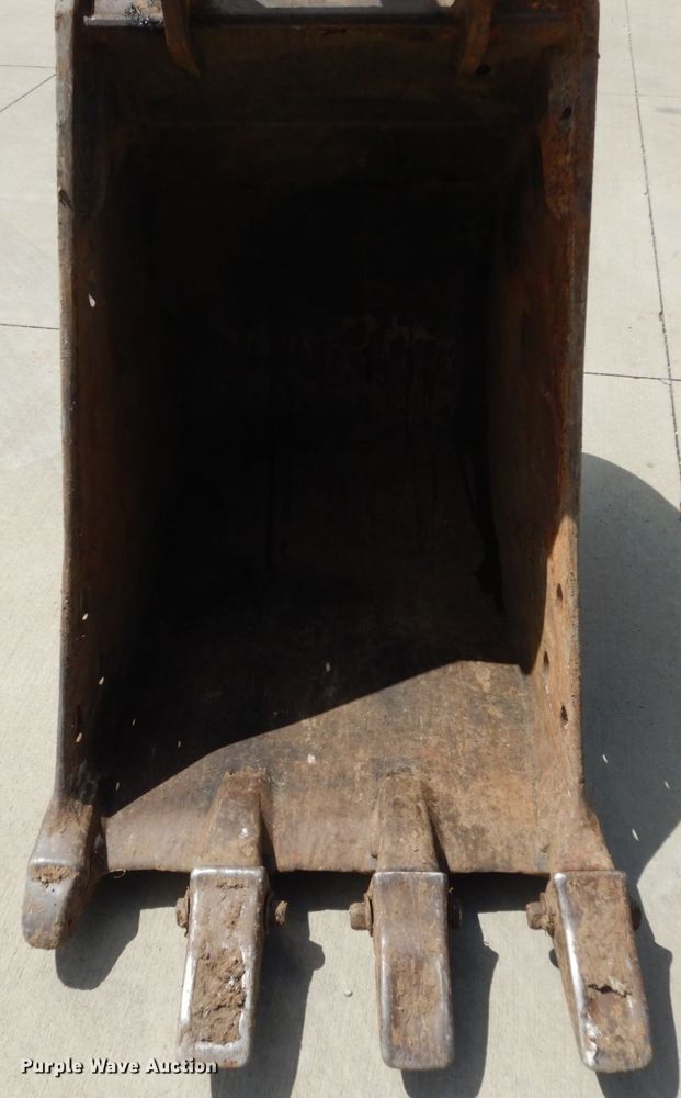 image for item KI9657 2000 Caterpillar 325B L  excavator