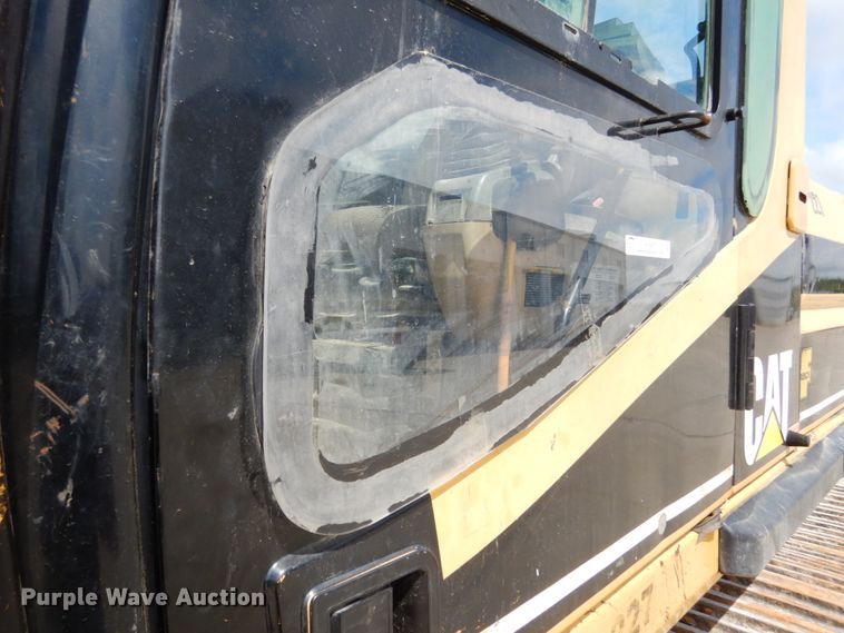 image for item KI9657 2000 Caterpillar 325B L  excavator