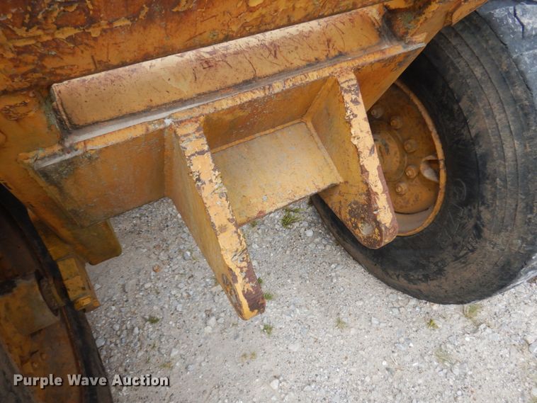 image for item KI9659 1993 Reynolds 14C  scraper