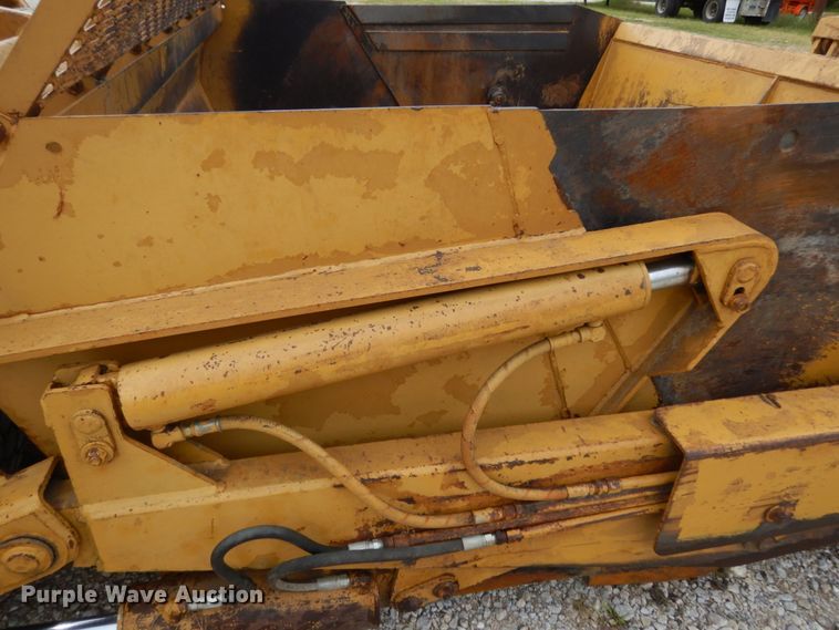 image for item KI9659 1993 Reynolds 14C  scraper