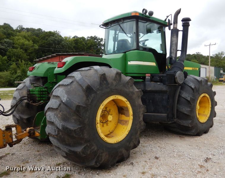 image for item KI9660 2000 John Deere 9400  4WD tractor