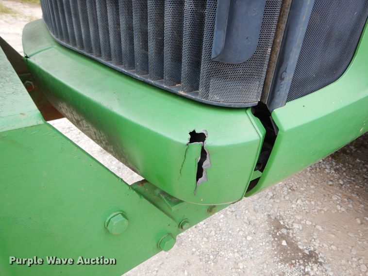 image for item KI9660 2000 John Deere 9400  4WD tractor