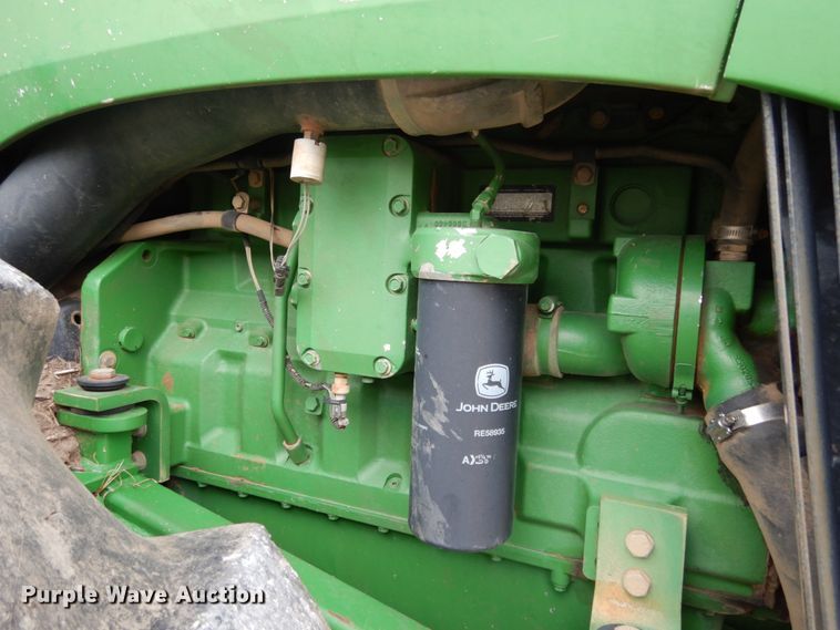 image for item KI9660 2000 John Deere 9400  4WD tractor