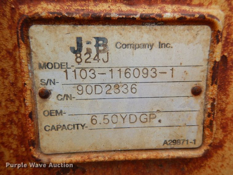 image for item KI9662 2005 John Deere 824J  wheel loader