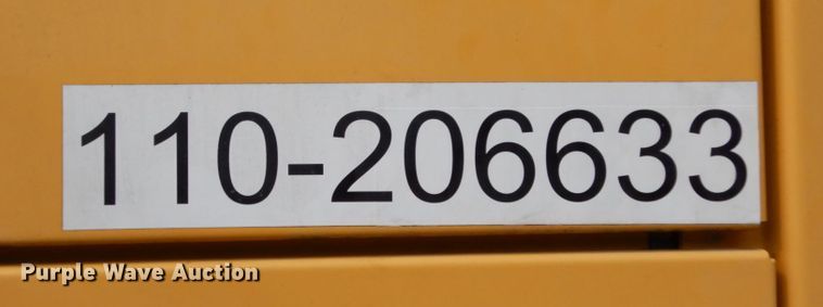 image for item KI9662 2005 John Deere 824J  wheel loader