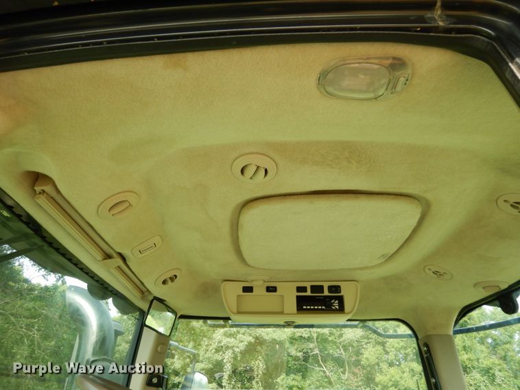 image for item KI9663 2013 John Deere 9460R Scraper Special  4WD tractor