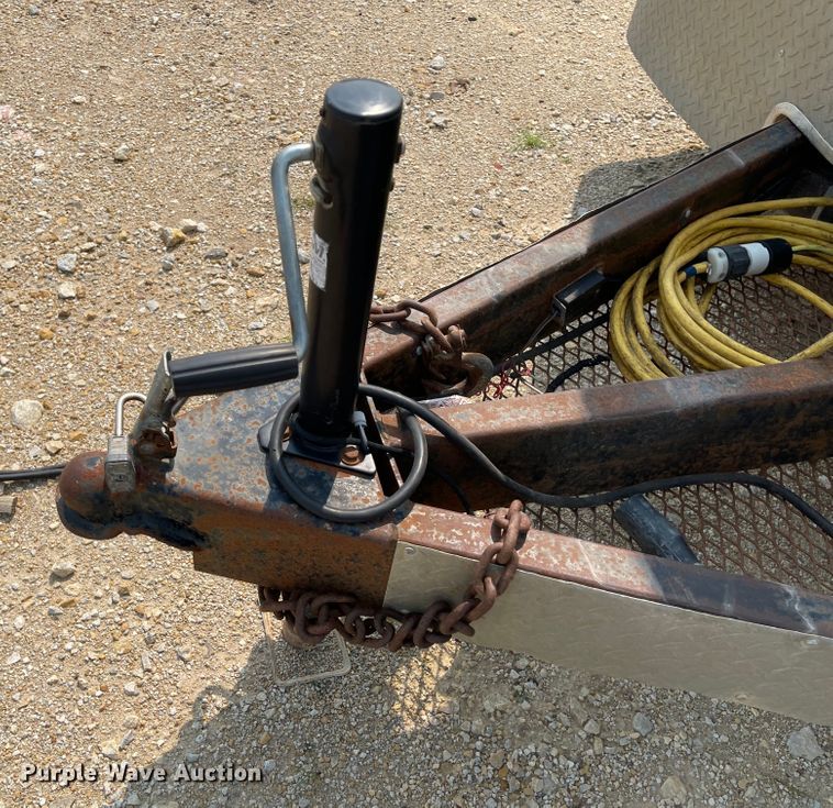 image for item KU9234 2009 Interstate  enclosed cargo trailer