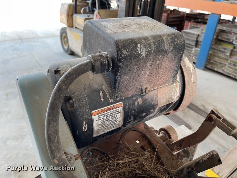 image for item KU9236 Target  masonry saw