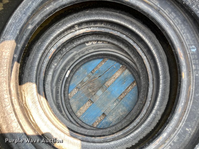 image for item KU9237 (5) tires