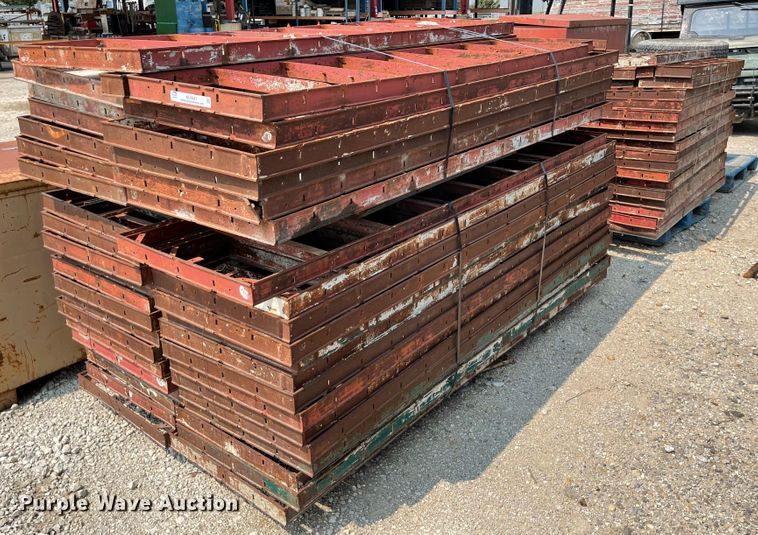 image for item KU9241 Approximately 80 concrete forms