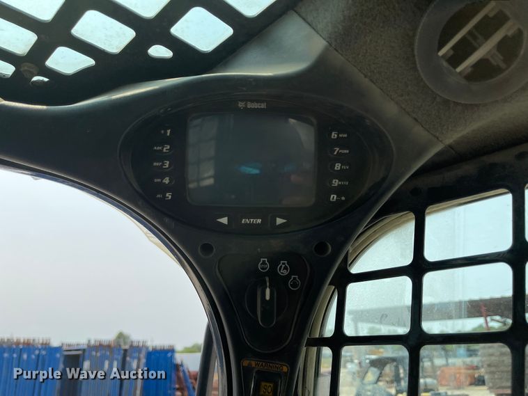 image for item KU9245 2012 Bobcat T870  tracked skid steer loader