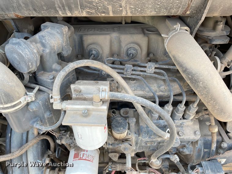 image for item KU9245 2012 Bobcat T870  tracked skid steer loader