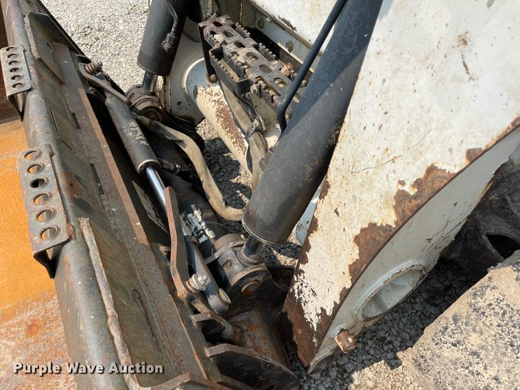 image for item KU9245 2012 Bobcat T870  tracked skid steer loader