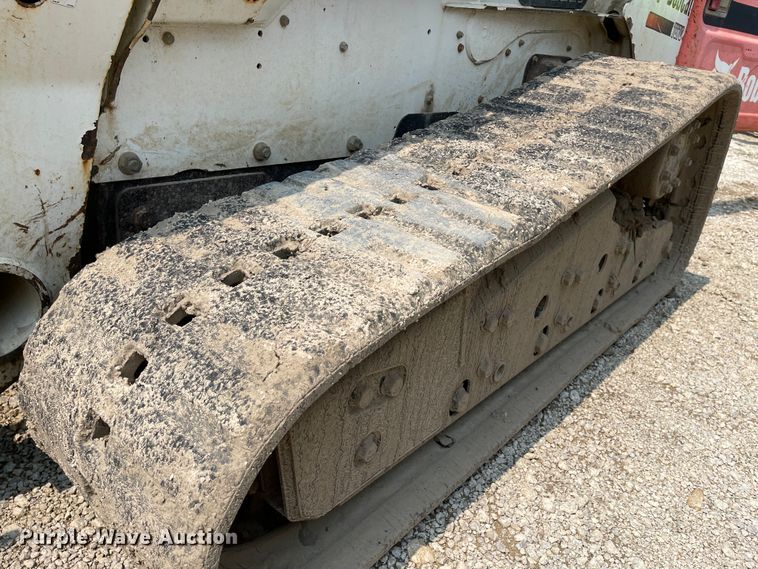 image for item KU9245 2012 Bobcat T870  tracked skid steer loader