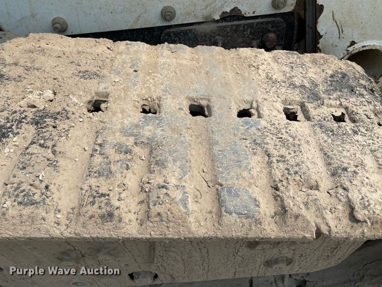 image for item KU9245 2012 Bobcat T870  tracked skid steer loader