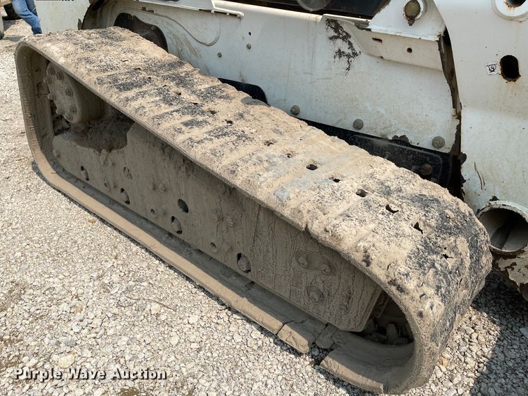 image for item KU9245 2012 Bobcat T870  tracked skid steer loader