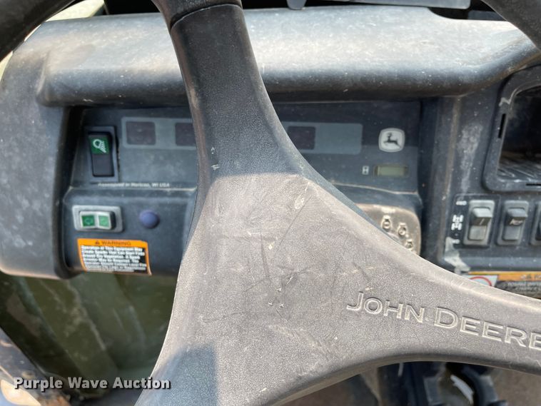 image for item KU9248 2009 John Deere Gator XUV  utility vehicle