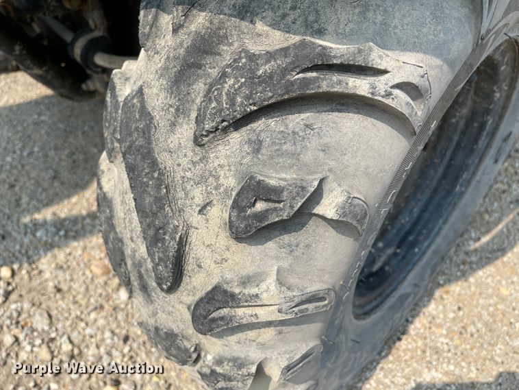 image for item KU9248 2009 John Deere Gator XUV  utility vehicle