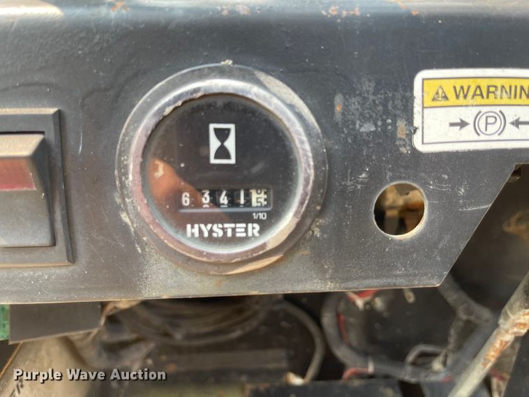 image for item KU9249 1990 Hyster 60  forklift