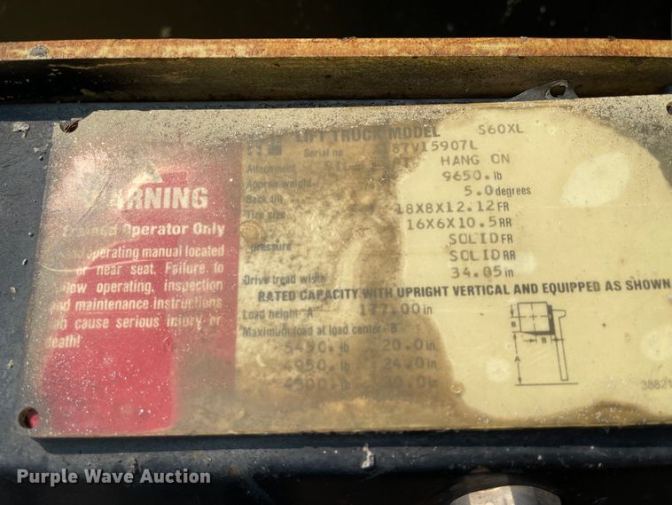 image for item KU9249 1990 Hyster 60  forklift